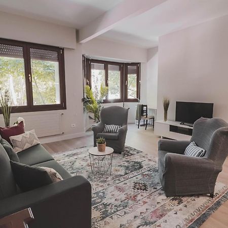 Park View Beautiful Apartment ビルバオ エクステリア 写真