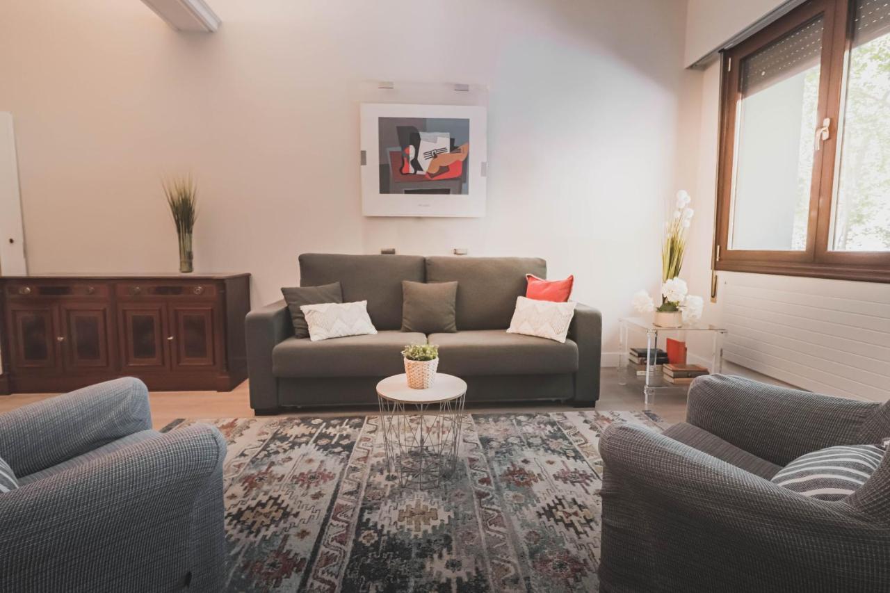 Park View Beautiful Apartment ビルバオ エクステリア 写真